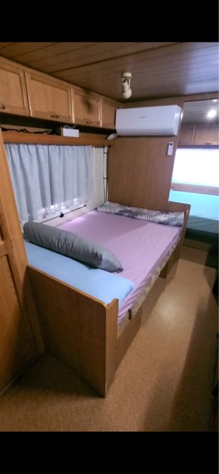 Caravana fija camping resort els pins