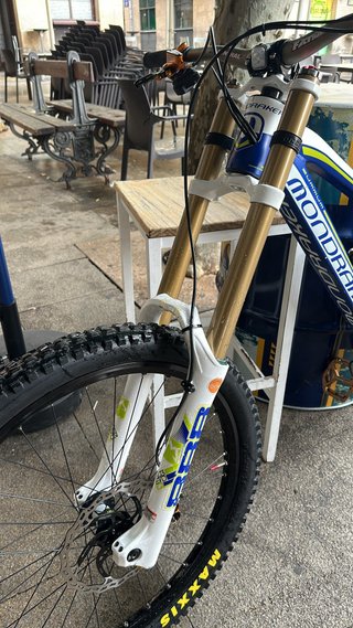 Mondraker Summum cambio por enduro o otra DH