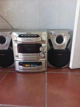 Equipo de música Panasonic 5 CD