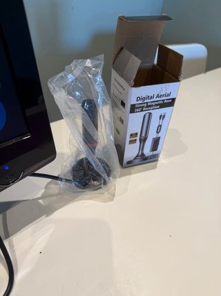 LG TV 22 Negra