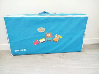 Colchoneta infantil ciudad y tren