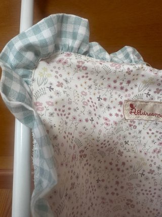 Carrito de muñecas casi nuevo