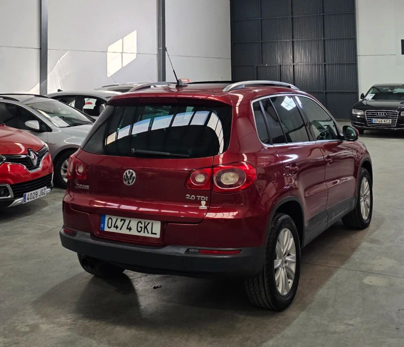 Volkswagen Tiguan 2.0 TDI +Motion Tip. 2009, foto 4