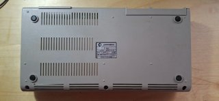 Commodore 64 Breadbin + Alimentatore