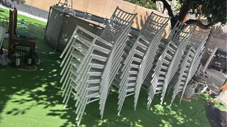 Alquiler sillas de palillería blancas para bodas