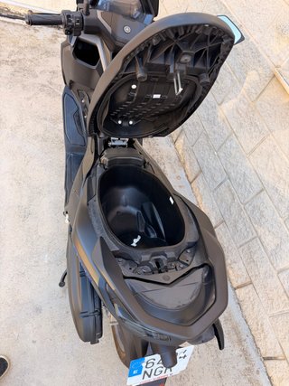 Yamaha NMAX 125cc Negra