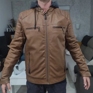 Chaqueta/Cazadora Marrón con Capucha