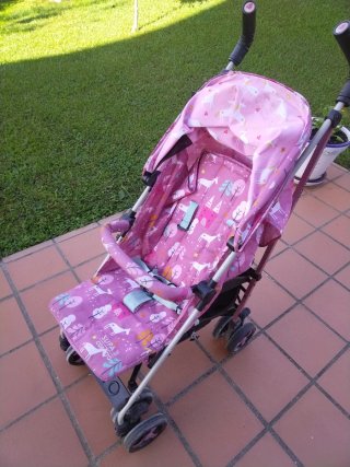 Silla de paseo Cosatto rosa unicornios