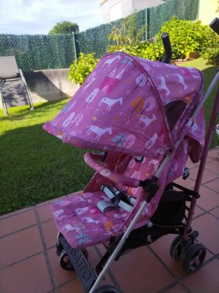 Silla de paseo Cosatto rosa unicornios