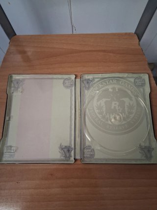 Juego PS3: caja chapa GTA V