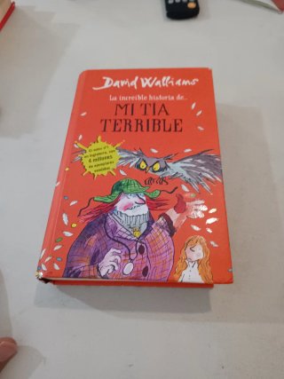 La increíble historia de...mi tía terrible / Aw...