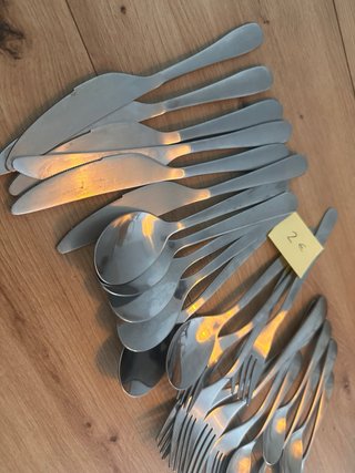 Set de cubiertos: cucharas, tenedores y más