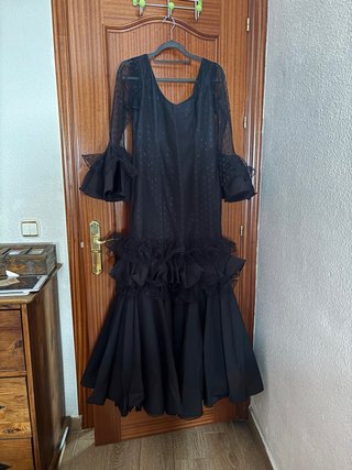 Traje Flamenca Negro Volantes