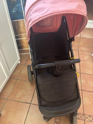 Carro Kinderkraft Rosa y Negro RINE+