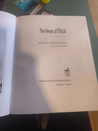 The heart of yoga : developing a personal practice
