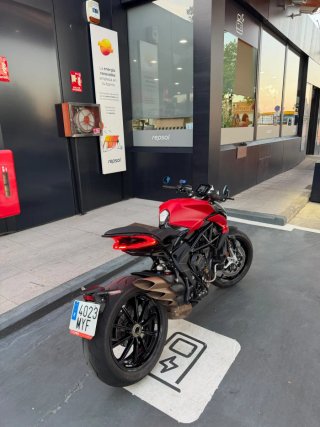 MV Agusta Dragster 2025 Roja