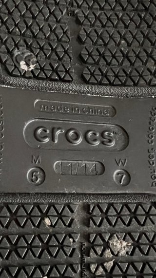 Crocs negros