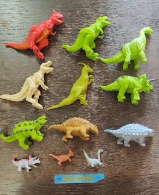 Lotto 12 Dinosauri Giocattolo Gomma Morbida