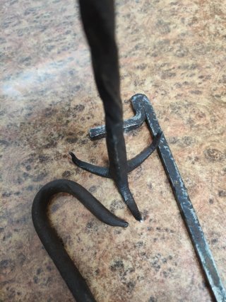 Ganchos jamoneros forja artesanal