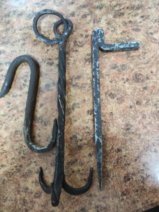 Ganchos jamoneros forja artesanal