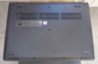 Ordenador portátil Lenovo IdeaPad 3 negro/plateado