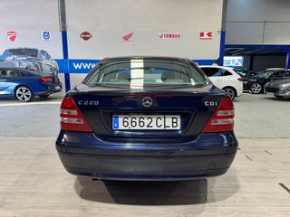 Mercedes-Benz Clase C 220 cdi