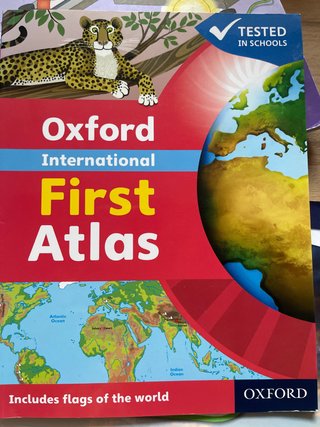 Oxford International First Atlas (2011)