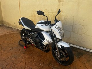 Kawasaki ER6N 2009 650cc - Precio negociable.