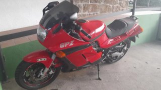 Kawasaki GPZ 1000RX Roja