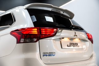 MITSUBISHI Outlander 2.4 PHEV Kaiteki Auto 4WD