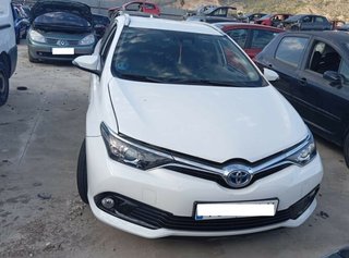 Toyota capot auris hybrid active 470194