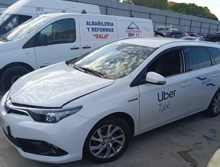 Toyota capot auris hybrid active 470194