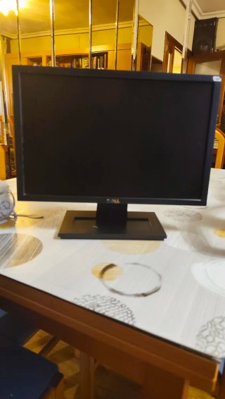 PC Lenovo i5 24GB RAM SSD 480GB y monitor 19"