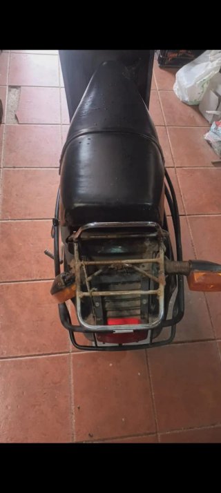 Lote de tres Suzuki Lido 75cc y motor 50cc