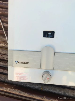 Caldera Junkers Blanca