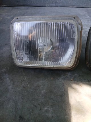 Faros Delanteros Daihatsu Feroza