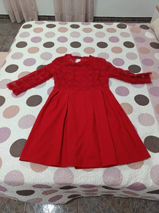 Vestido rojo fiesta encaje manga larga