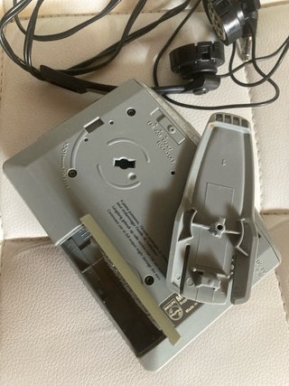 Philips AQ6598 Walkman y Auriculares