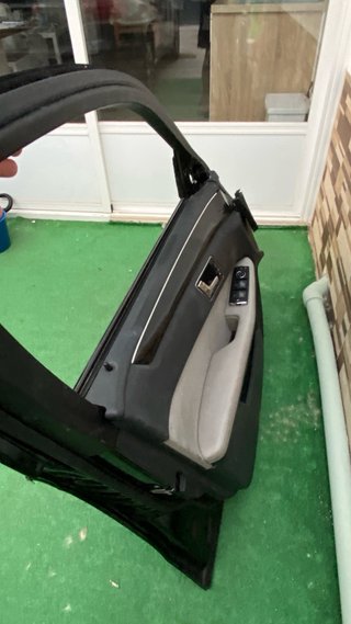 Puerta Delantera Izquierda Mercedes-Benz Clase E