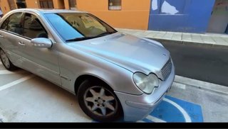 Mercedes-Benz Clase C 2001