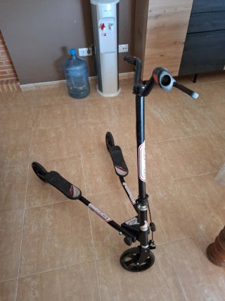 Patín Cruiser negro