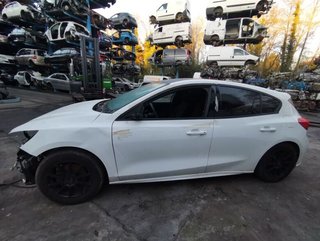 16944 9827624180 colector ford focus berlina trend