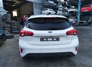 16944 9827624180 colector ford focus berlina trend