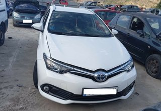 Toyota 470254 puerta tras izq auris hybrid active