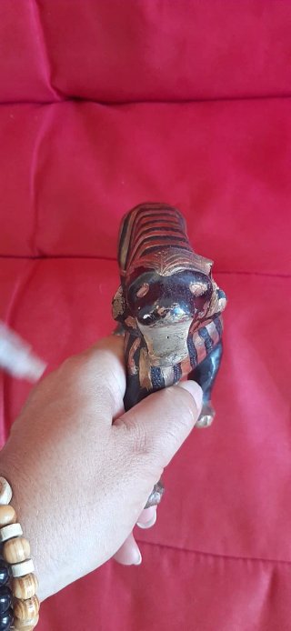 Figuras de Tigres Egipcios Dorados