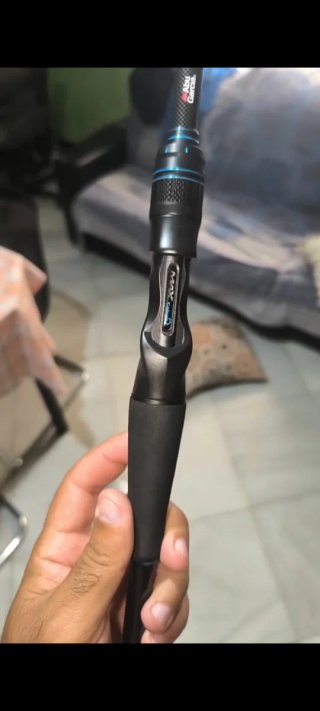 Caña casting Abu Garcia Max Colors
