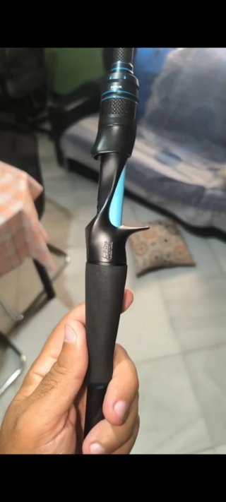 Caña casting Abu Garcia Max Colors