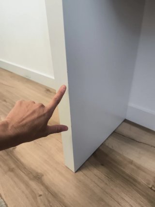 Tocador Malm con espejo y luces