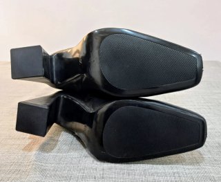 Stivali alti in pelle nera