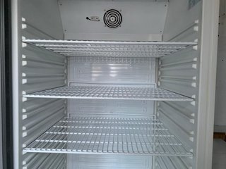 Frigorífico La Bari 77x69x187cm